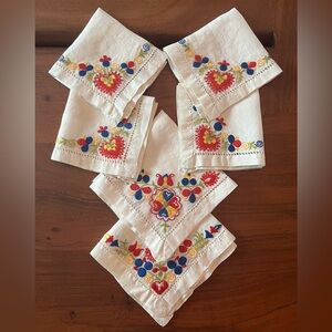 Set of 6 Hungarian Embroidered Floral & Hearts Vintage Napkins Handkerchiefs